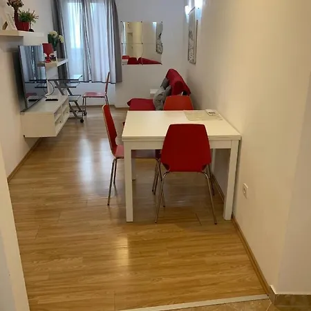 Apartamento Matteotti 199 *