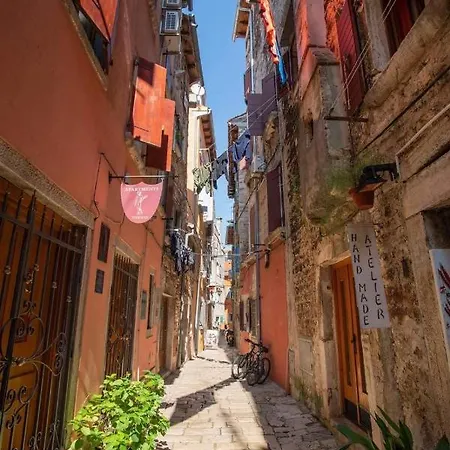 Matteotti 199 Ровинь